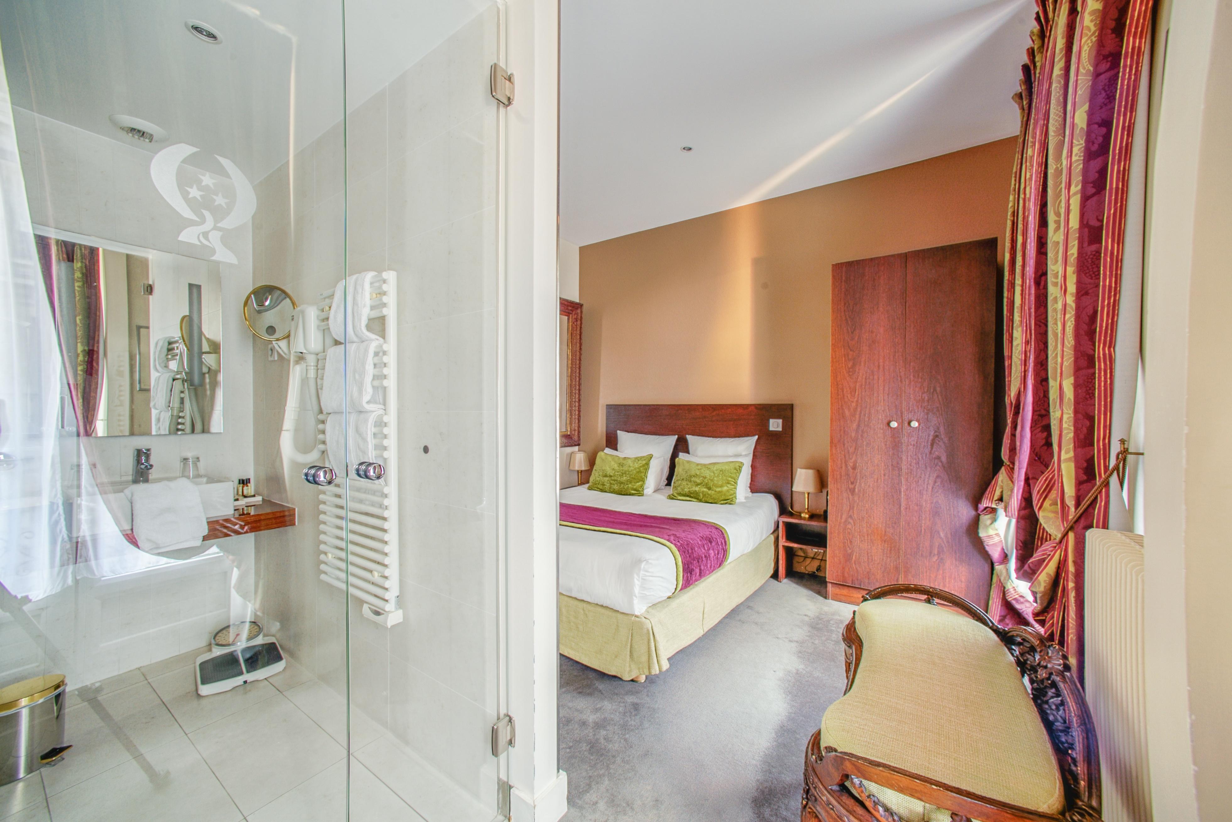 Queens Boutique Hotel Париж Экстерьер фото